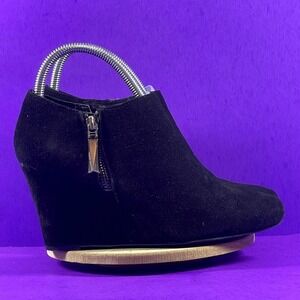 Vince Camuto Women's Black Suede Daysha Ankle Wedge Bootie‎ Shoe Size 7.5